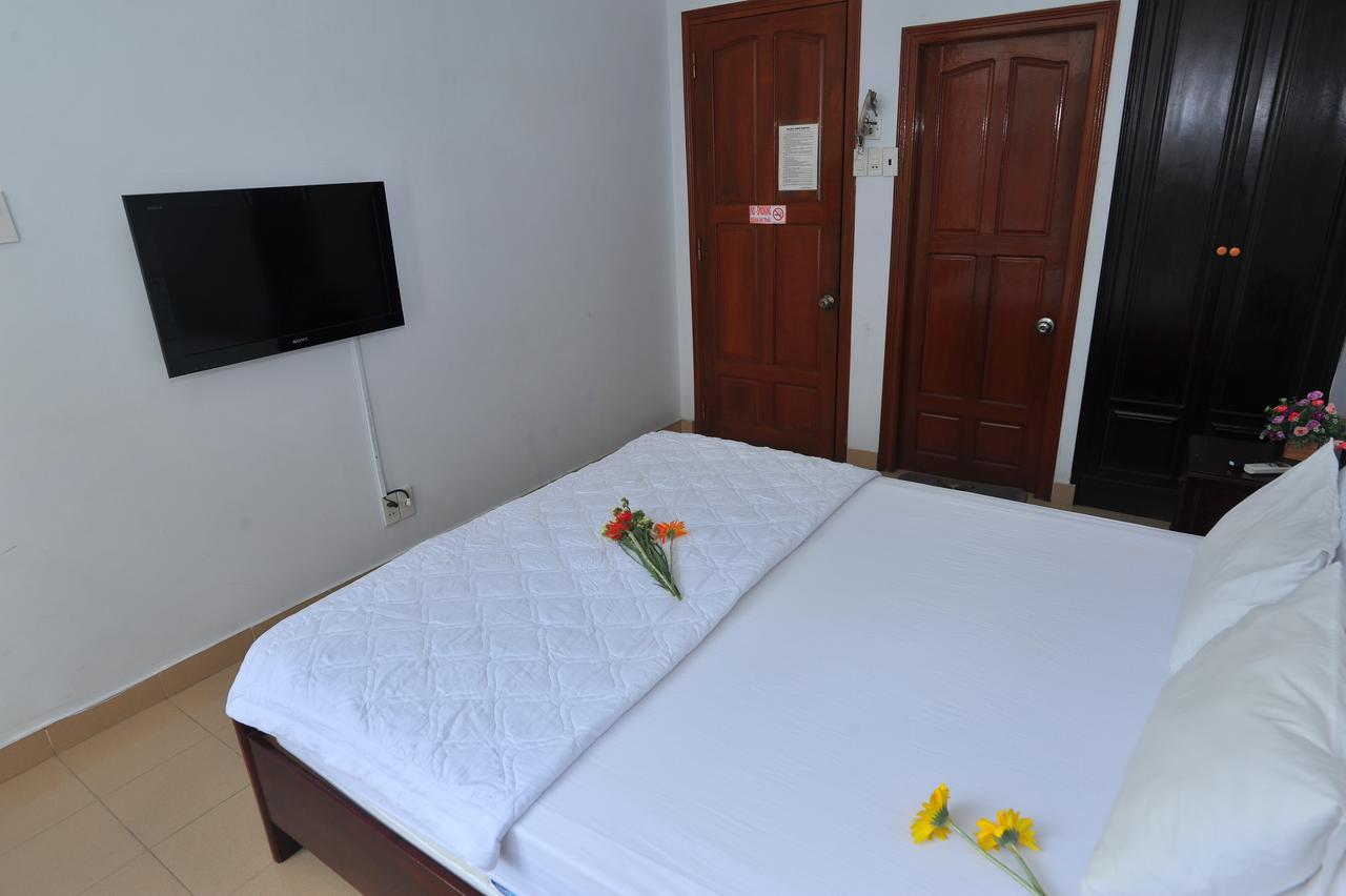 Ngan Pho Hotel Нячанг Екстер'єр фото